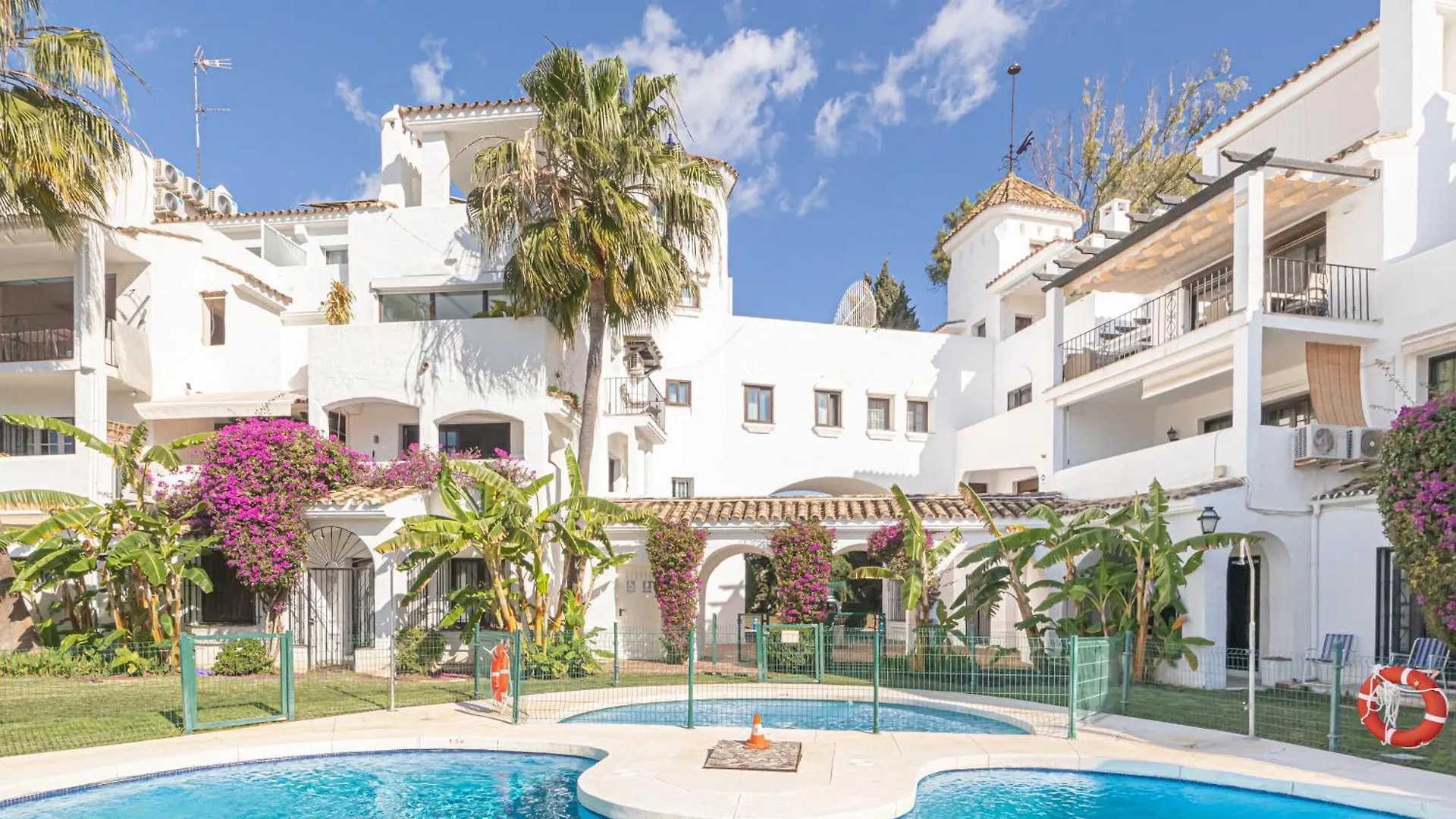 Puerto Banus Near La Sala By The Sea - Happy Rentals Marbella