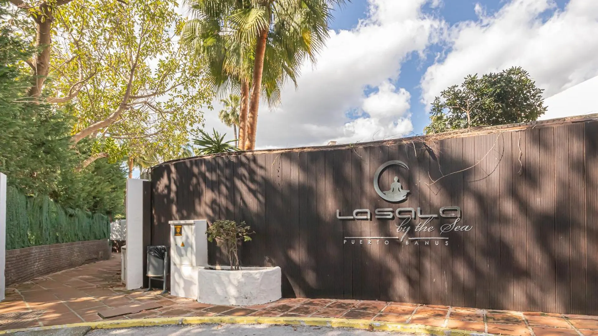 Puerto Banus Near La Sala By The Sea - Happy Rentals Marbella