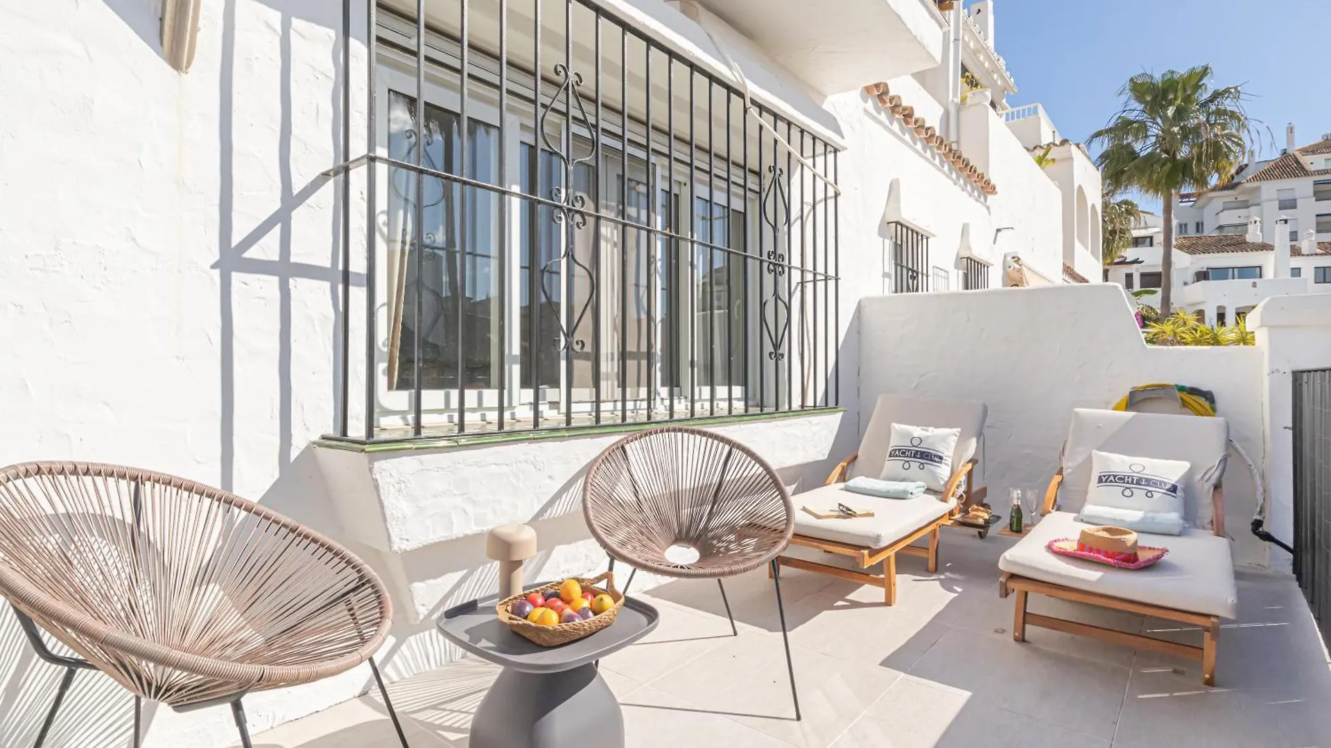 Puerto Banus Near La Sala By The Sea - Happy Rentals Marbella Daire