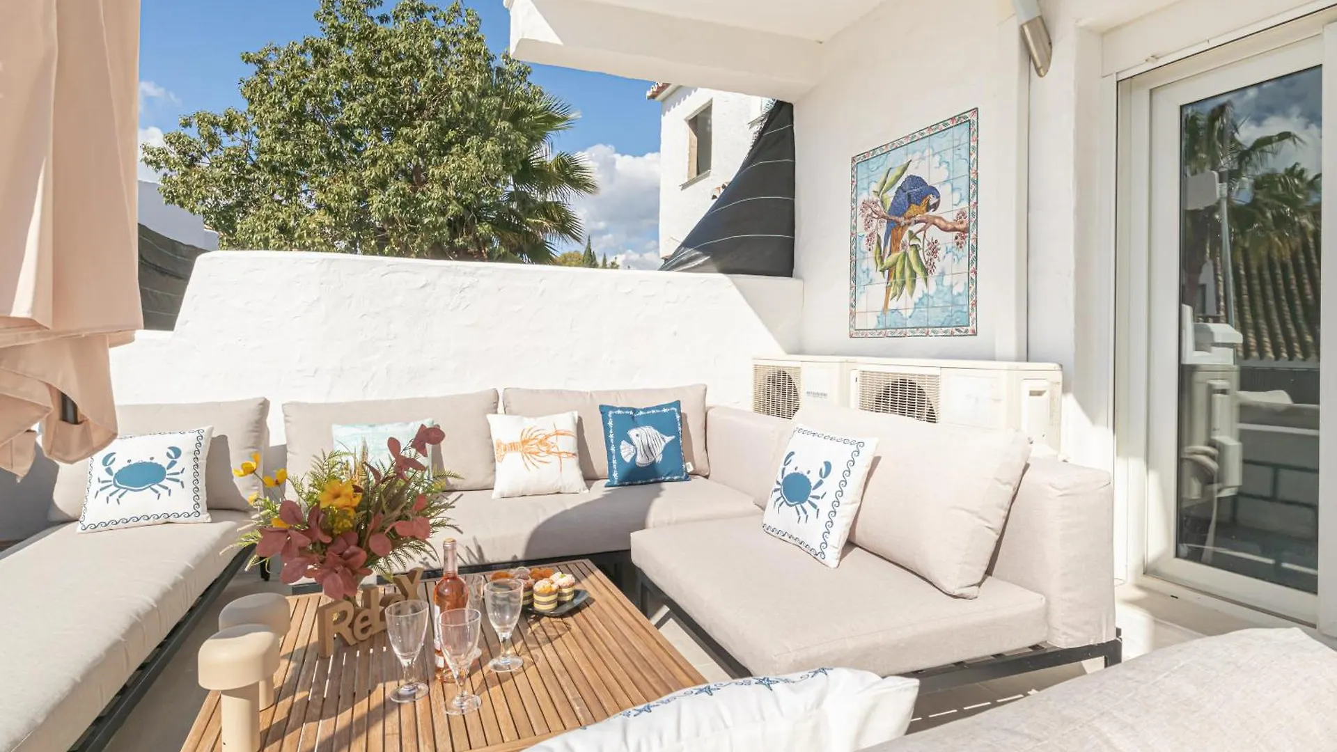 Puerto Banus Near La Sala By The Sea - Happy Rentals Marbella Daire